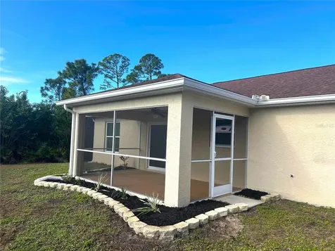 3152 Point Street North Port FL 34286