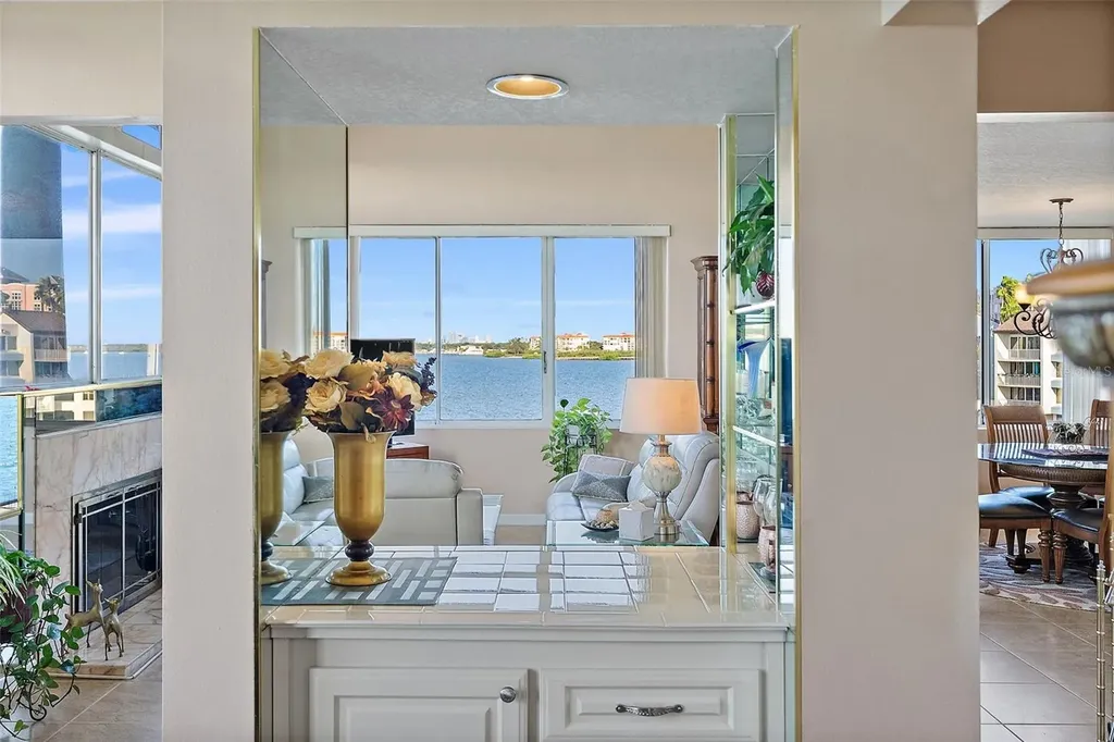 5279 Isla Key Boulevard S St Petersburg FL 33715