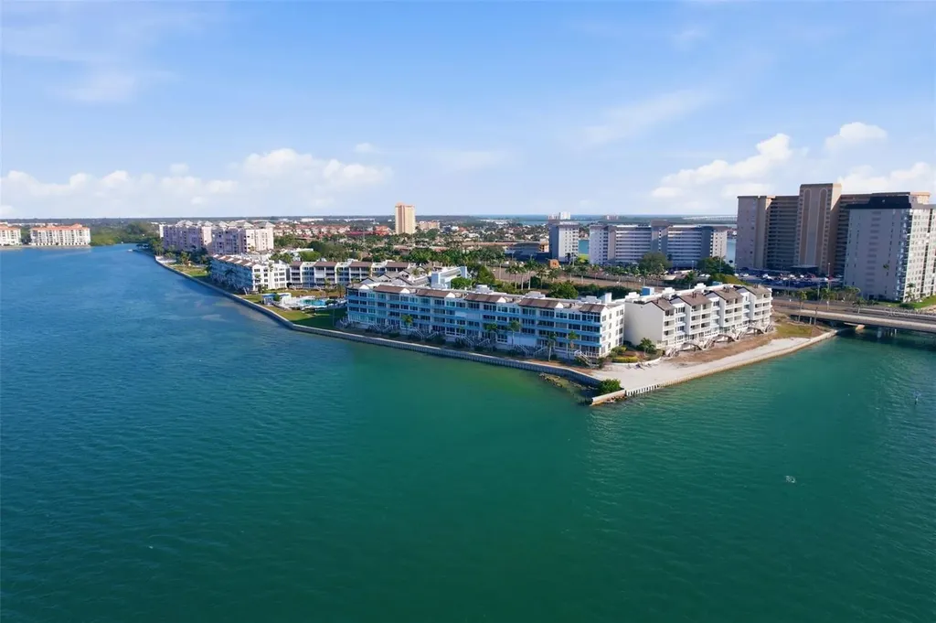 5279 Isla Key Boulevard S St Petersburg FL 33715