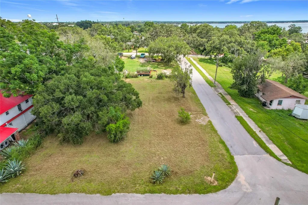914 Harrell Avenue Frostproof FL 33843