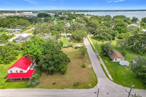 914 Harrell Avenue Frostproof FL 33843