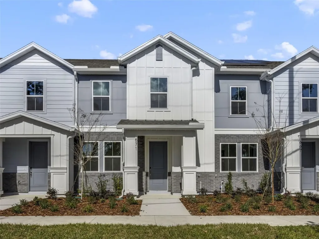 671 Clark Street Oviedo FL 32765