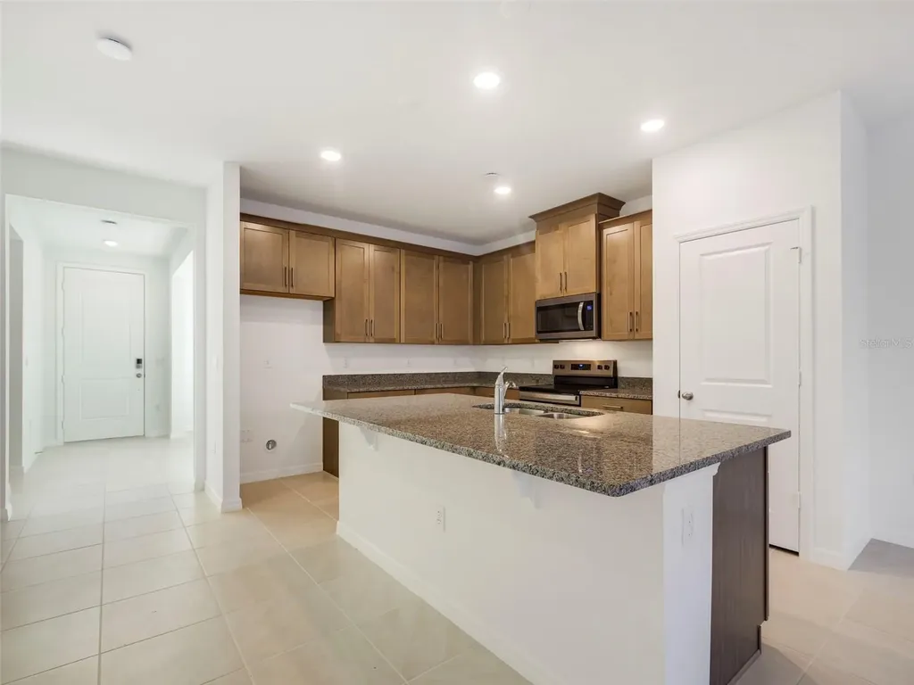 671 Clark Street Oviedo FL 32765