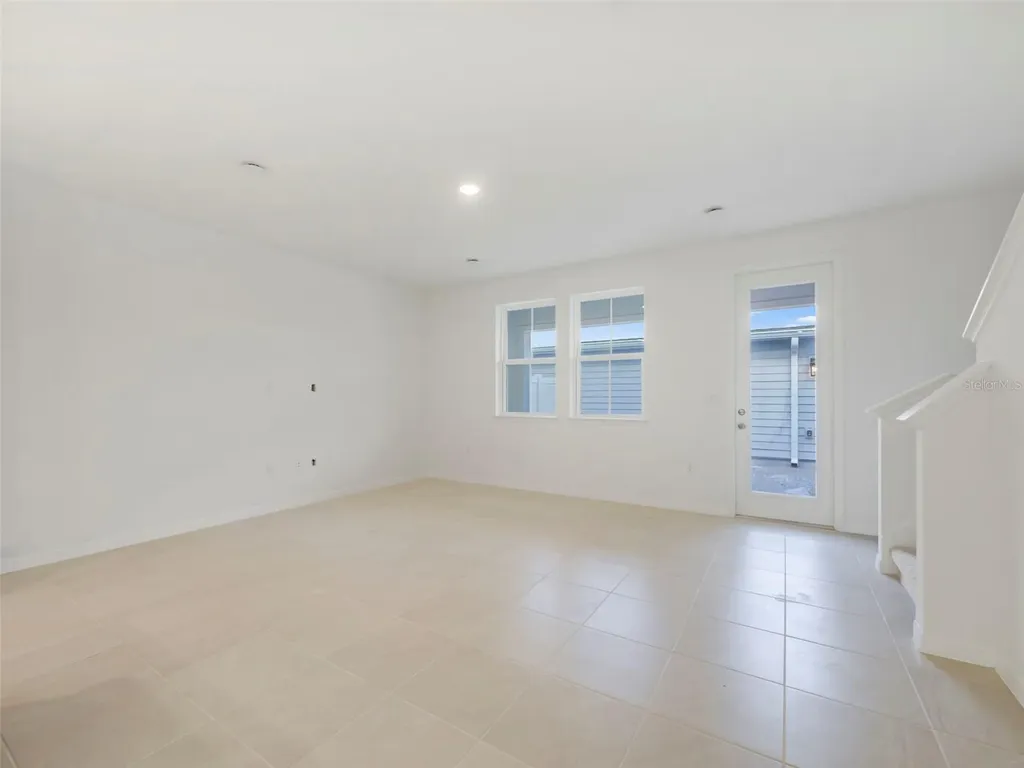 671 Clark Street Oviedo FL 32765