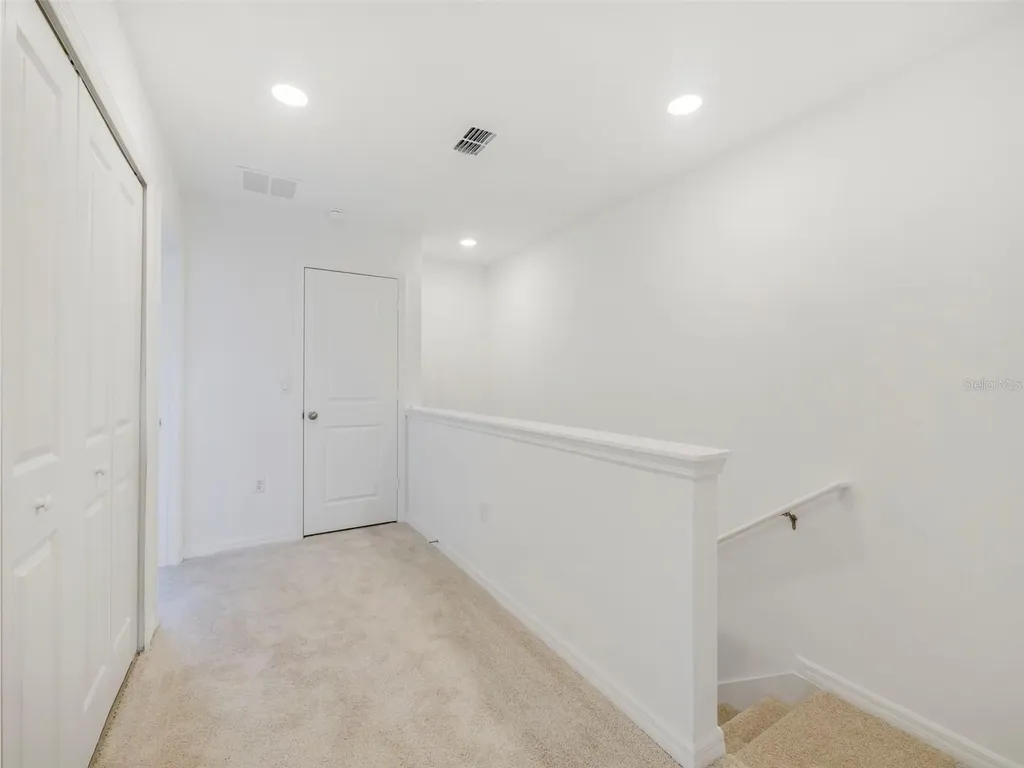 671 Clark Street Oviedo FL 32765