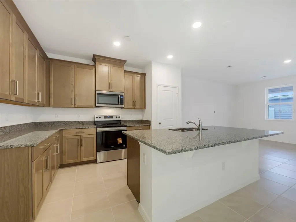 671 Clark Street Oviedo FL 32765