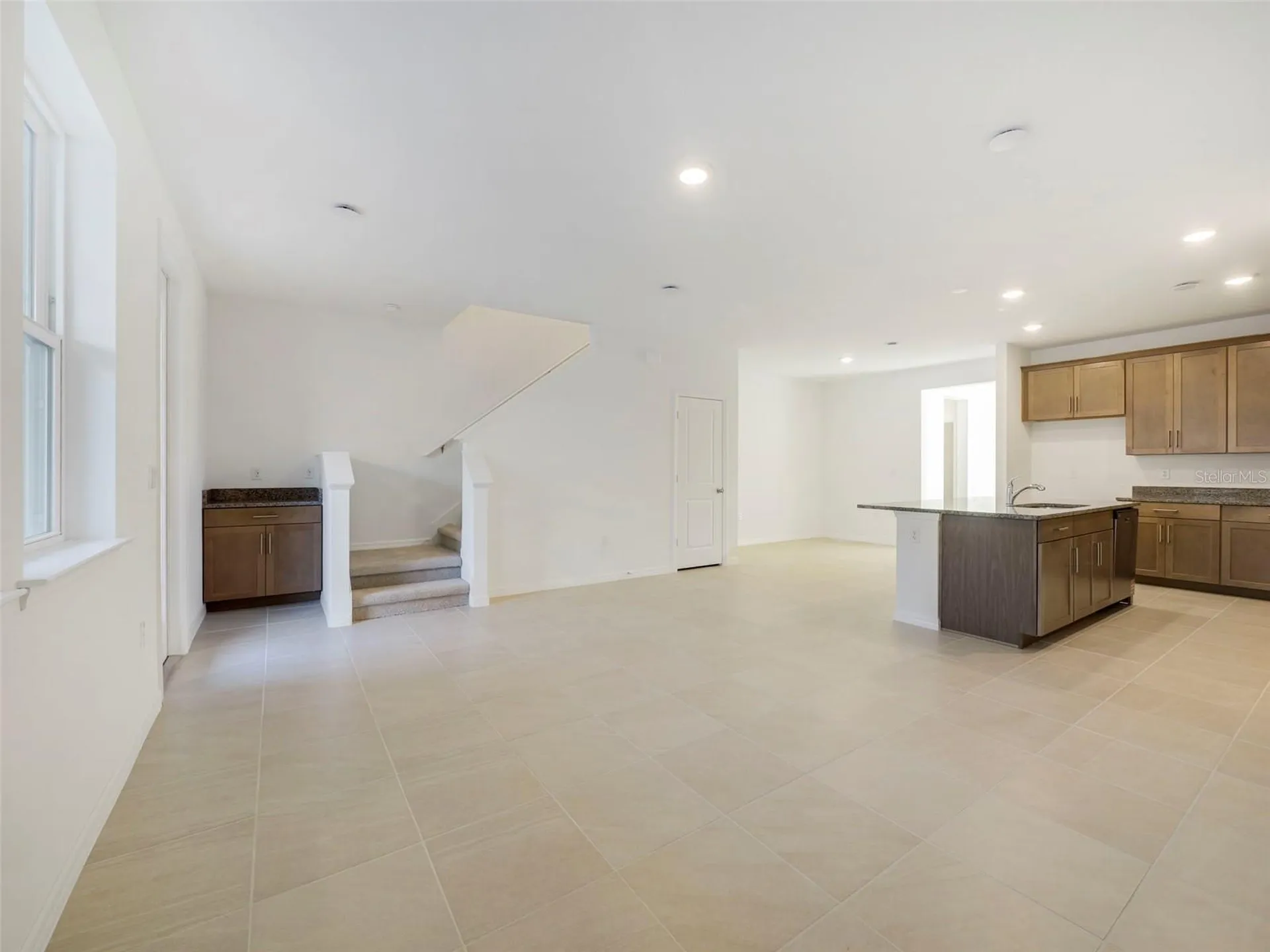671 Clark Street Oviedo FL 32765