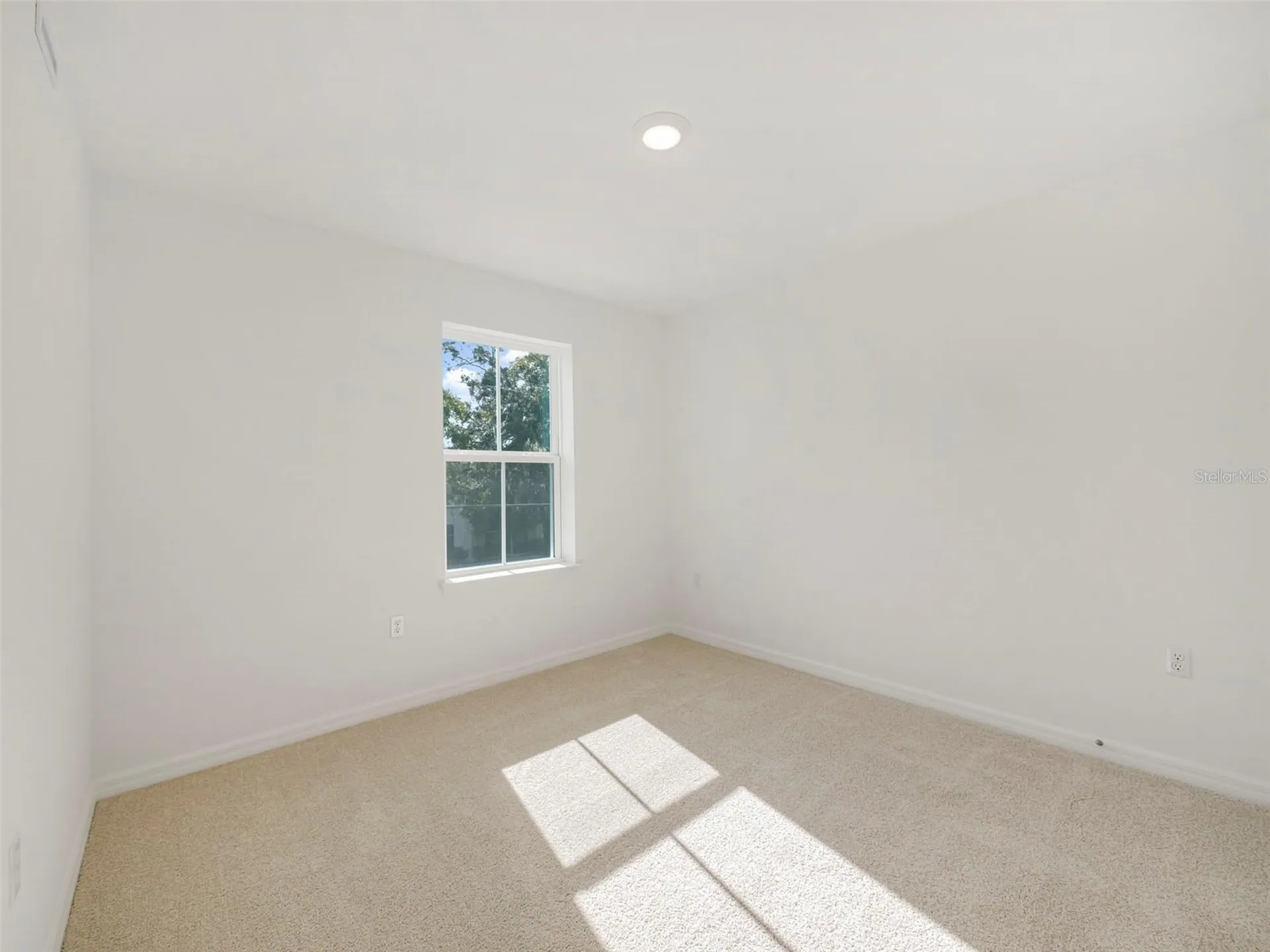 671 Clark Street Oviedo FL 32765