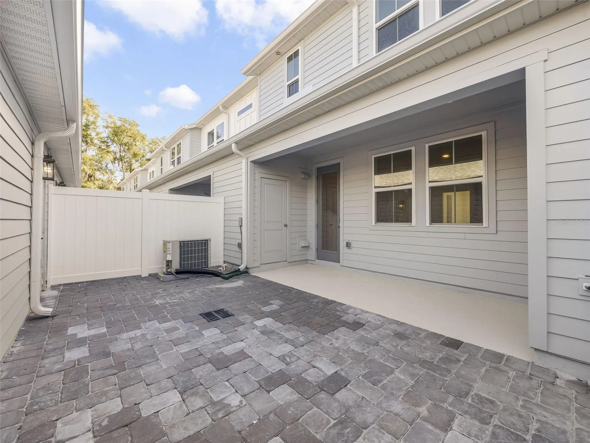 671 Clark Street Oviedo FL 32765