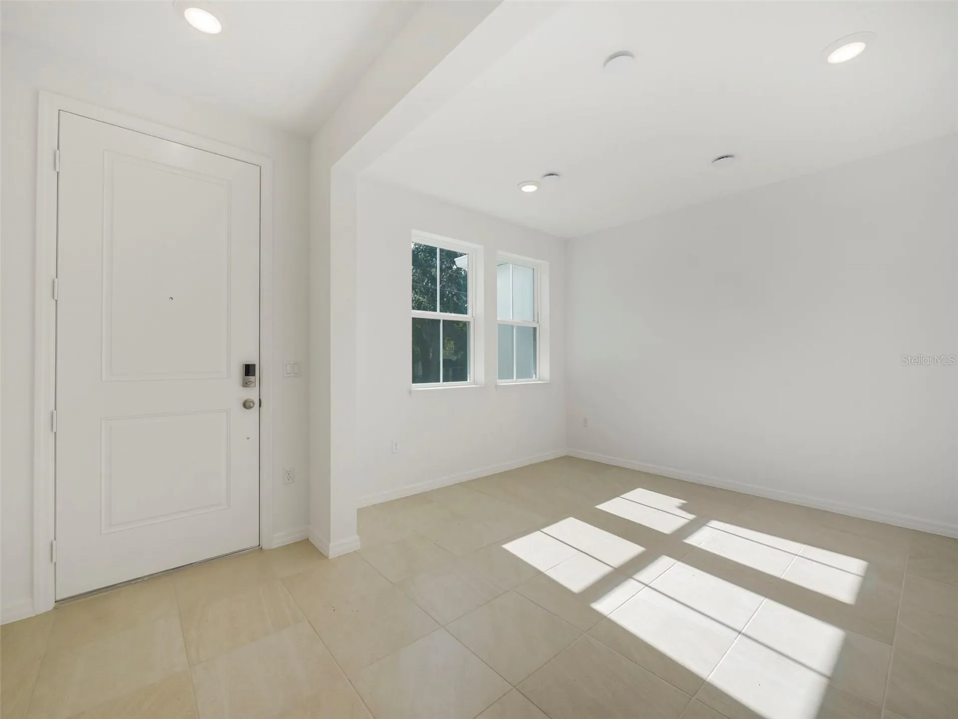 671 Clark Street Oviedo FL 32765