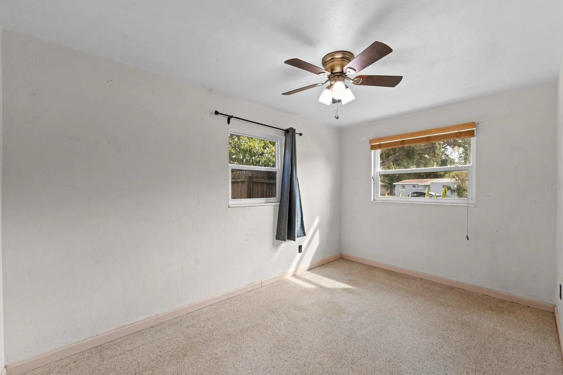5432 63rd Way N St Petersburg FL 33709