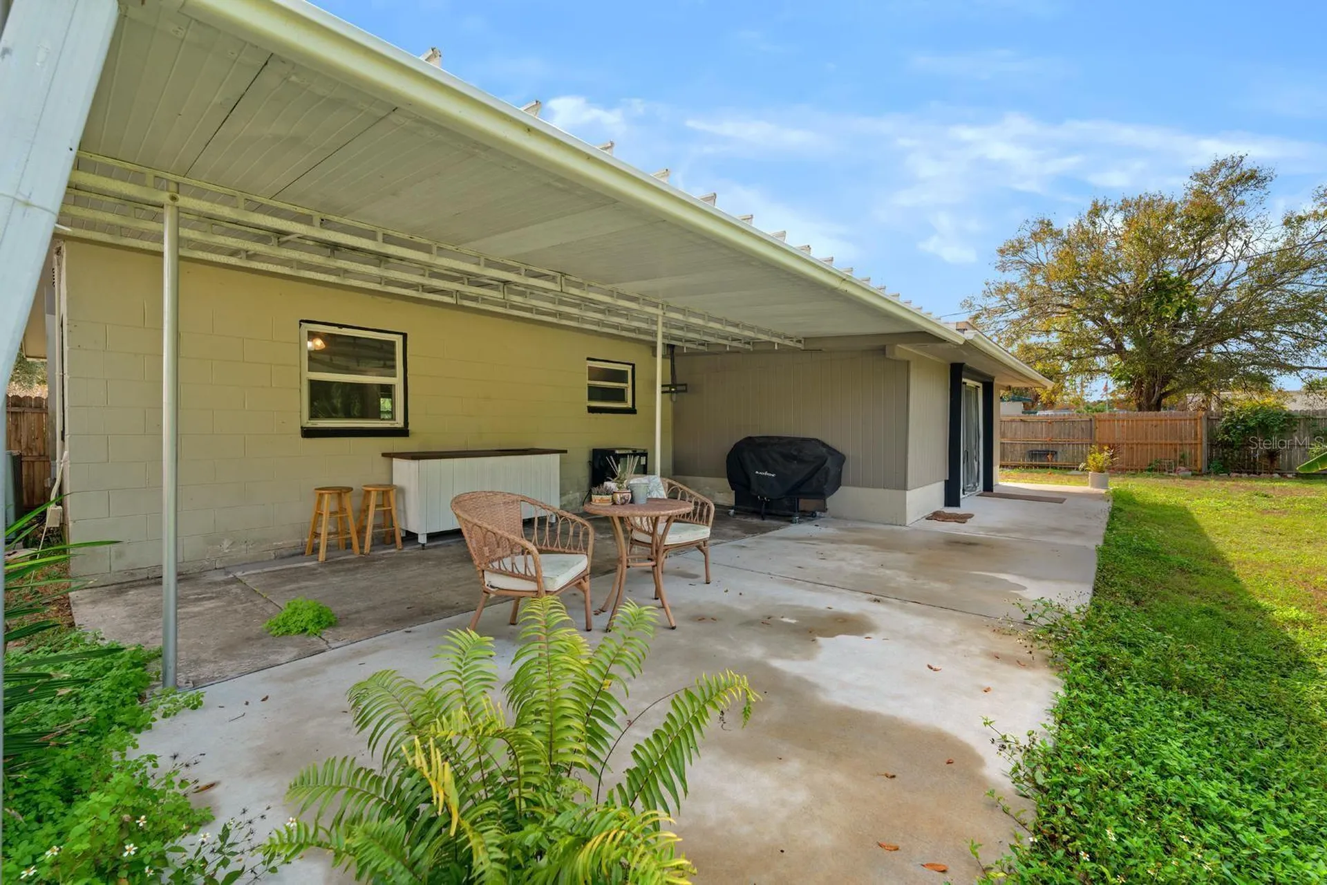 5432 63rd Way N St Petersburg FL 33709