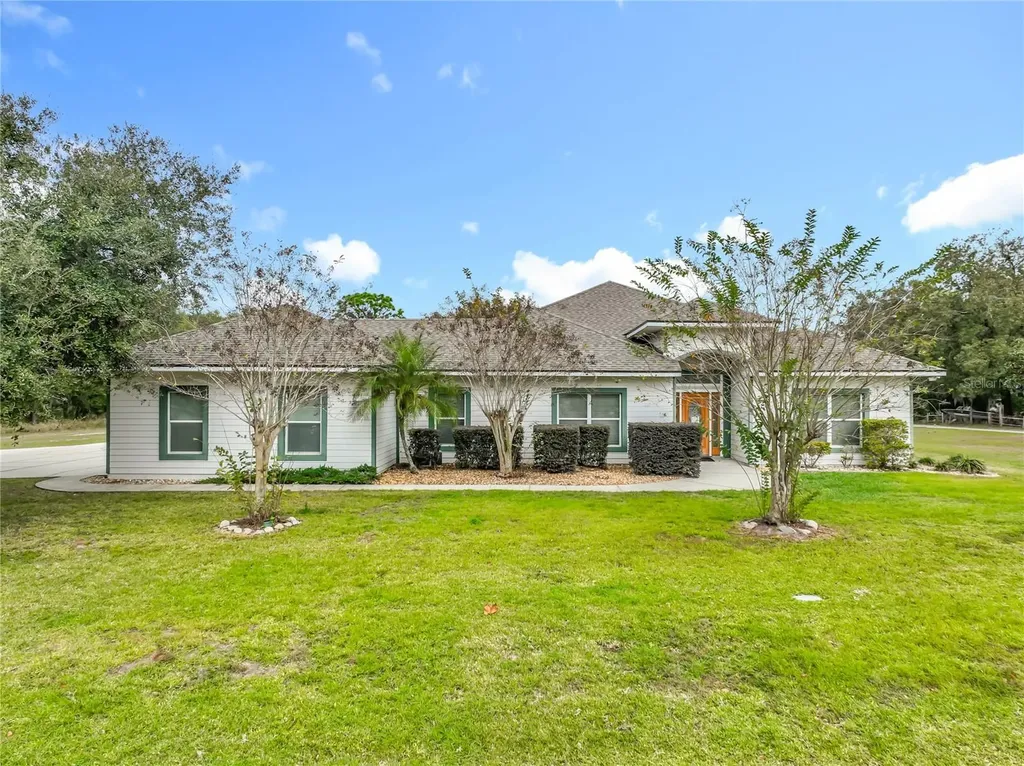7793 Ed Douglas Road Groveland FL 34736