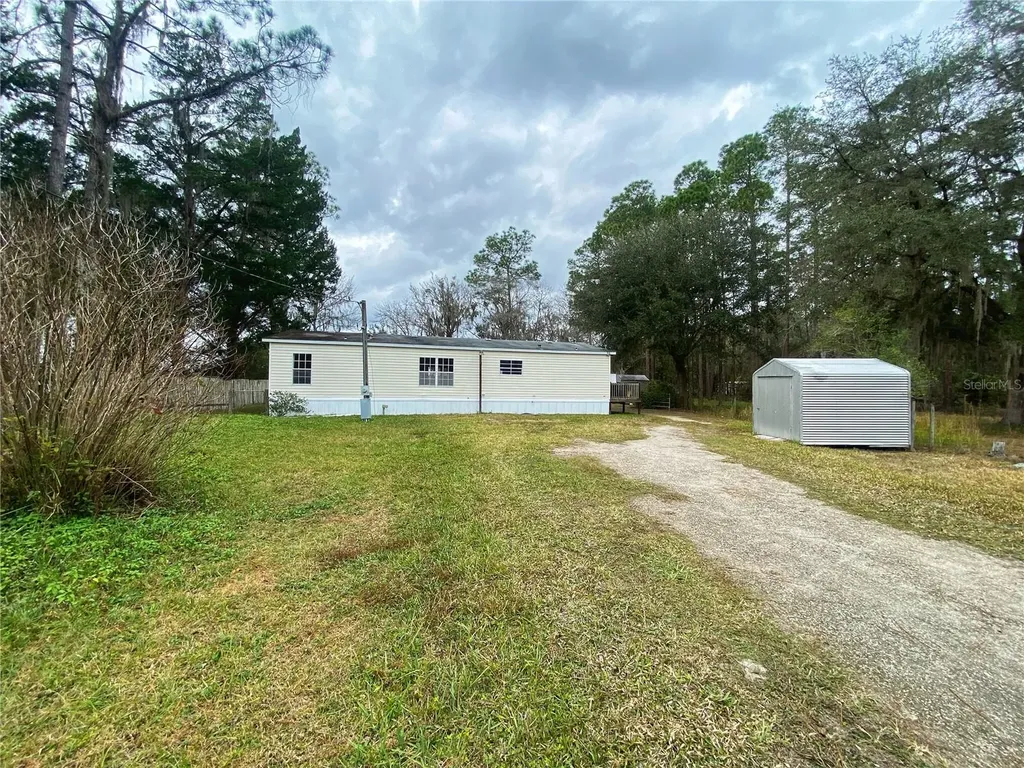 23330 NE 117th Terrace Fort Mc Coy FL 32134