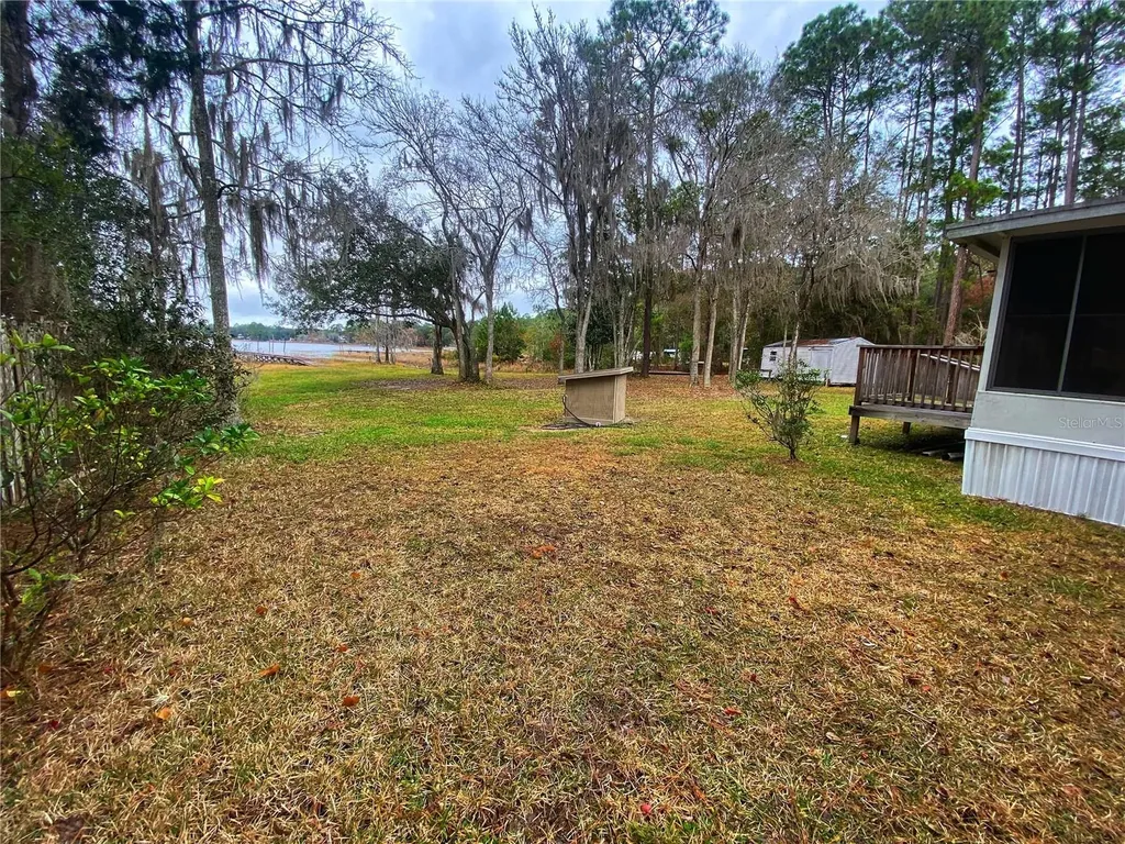 23330 NE 117th Terrace Fort Mc Coy FL 32134