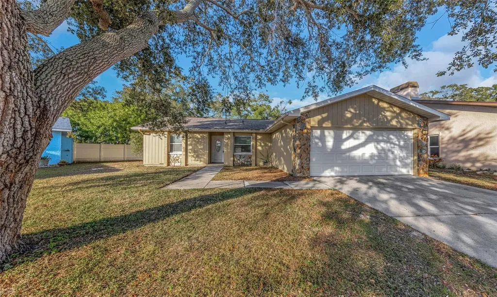 224 Whisper Lake Road Palm Harbor FL 34683