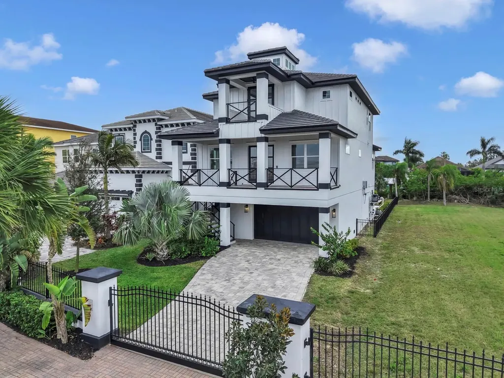 536 Estuary Shore Lane Apollo Beach FL 33572