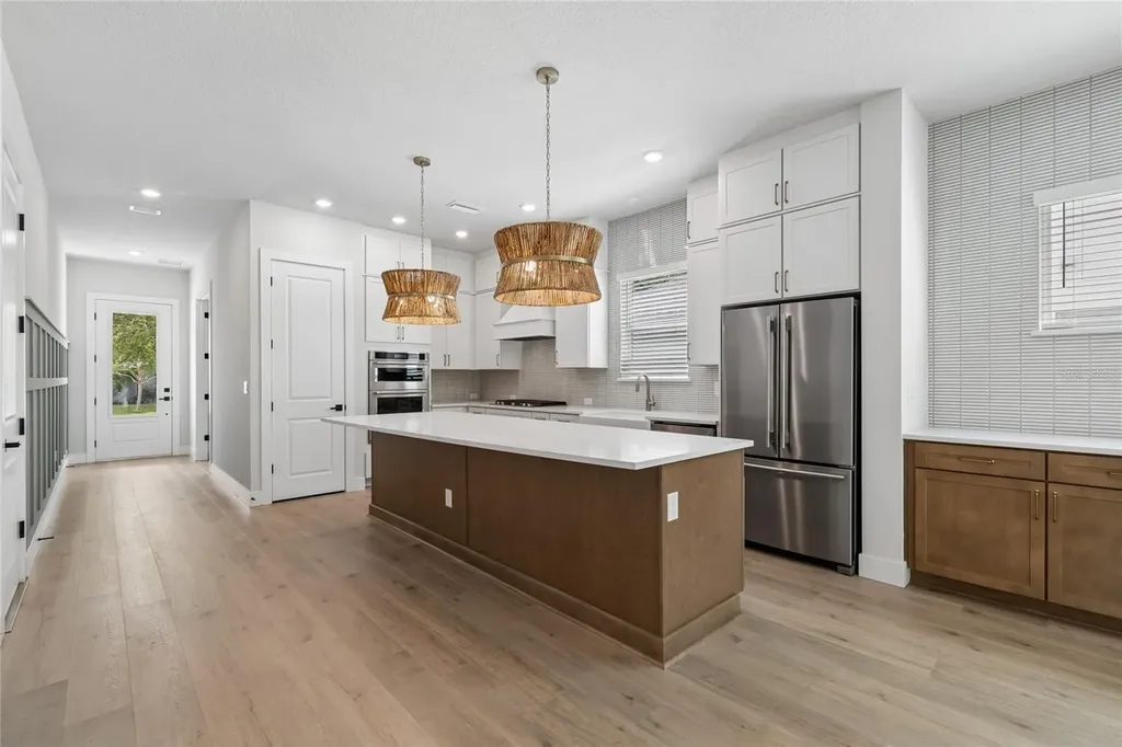3711 W De Leon Street Tampa FL 33609
