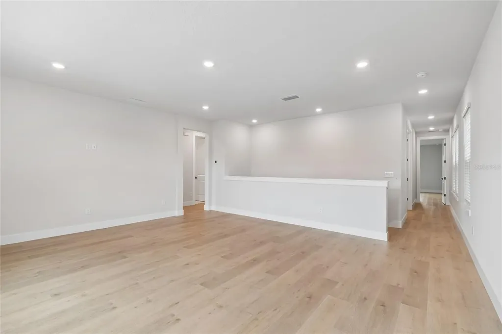 3711 W De Leon Street Tampa FL 33609