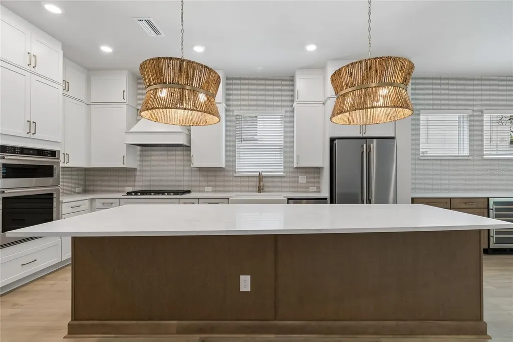 3711 W De Leon Street Tampa FL 33609