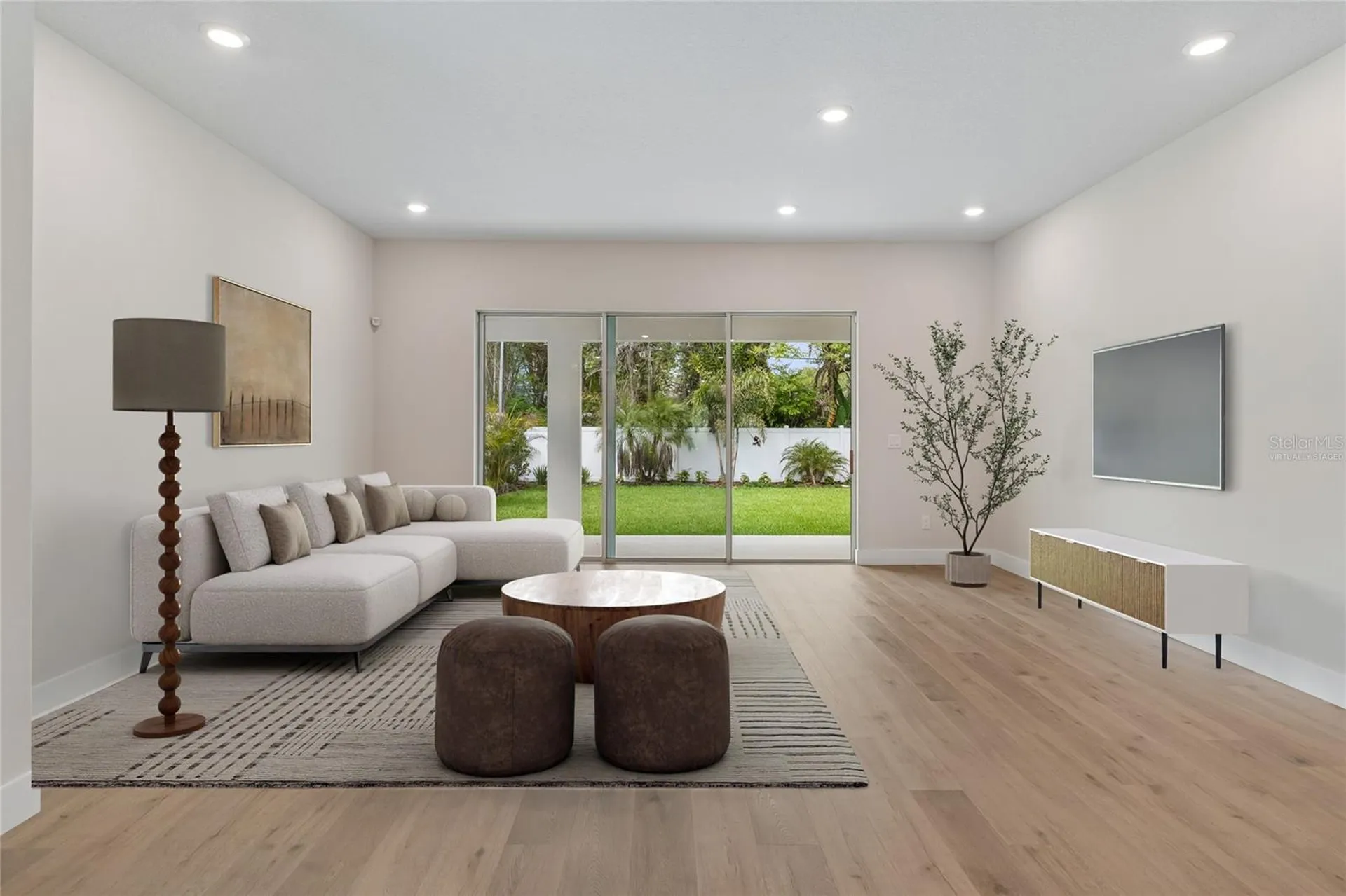 3711 W De Leon Street Tampa FL 33609