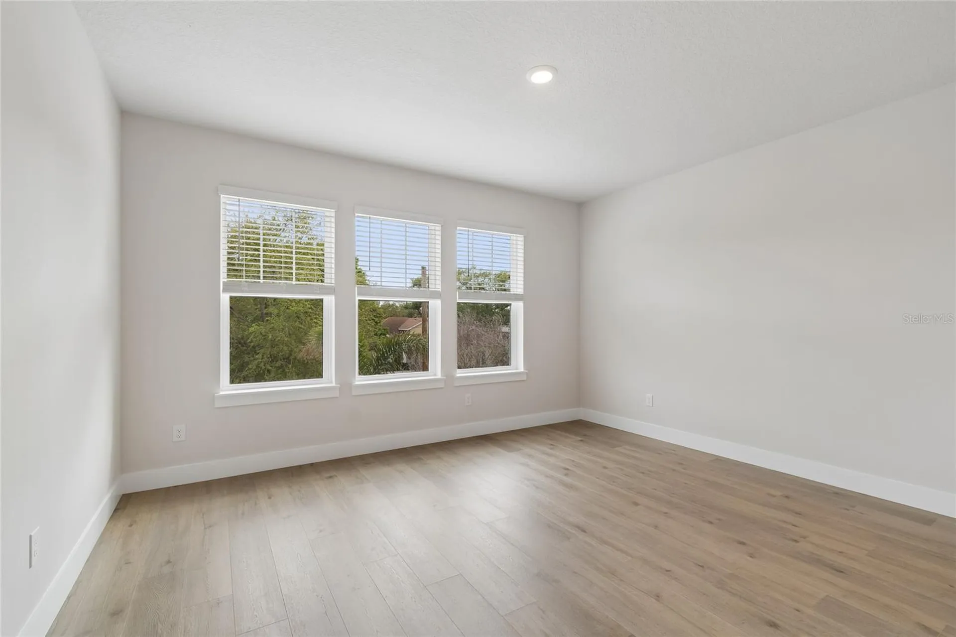 3711 W De Leon Street Tampa FL 33609