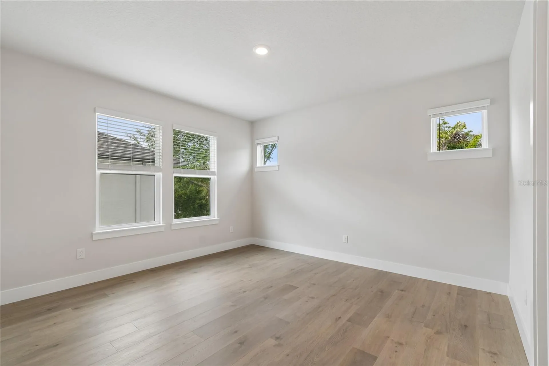 3711 W De Leon Street Tampa FL 33609
