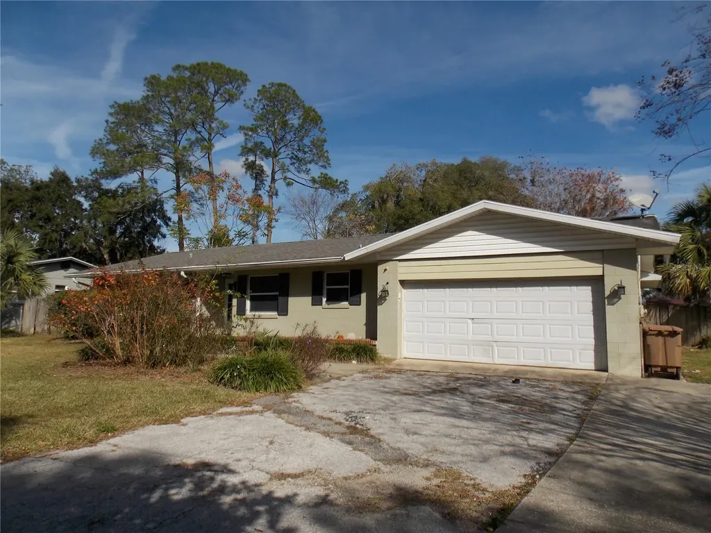 1827 SE 7th Avenue Ocala FL 34471