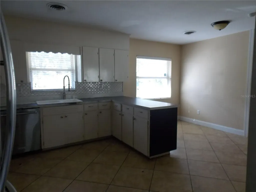 1827 SE 7th Avenue Ocala FL 34471