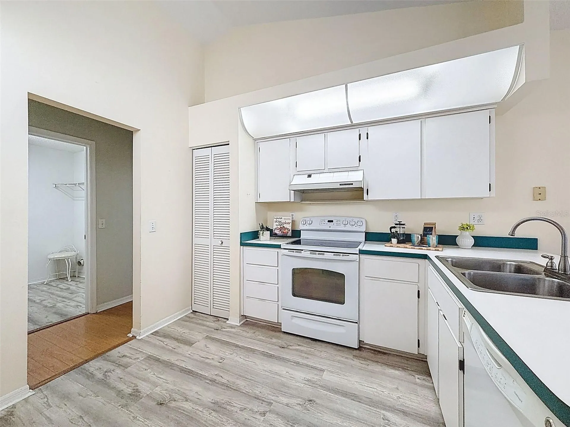 9434 Holnwon Court Hudson FL 34667