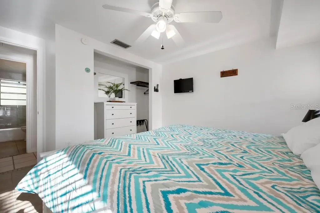 314 61st Street Holmes Beach FL 34217