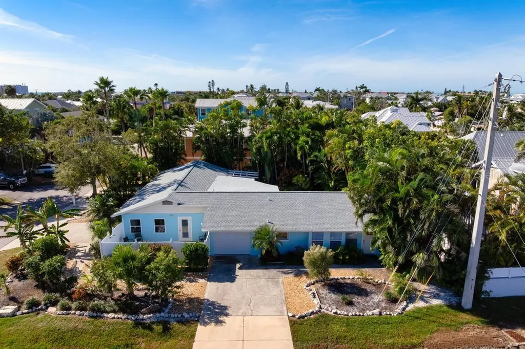 314 61st Street Holmes Beach FL 34217