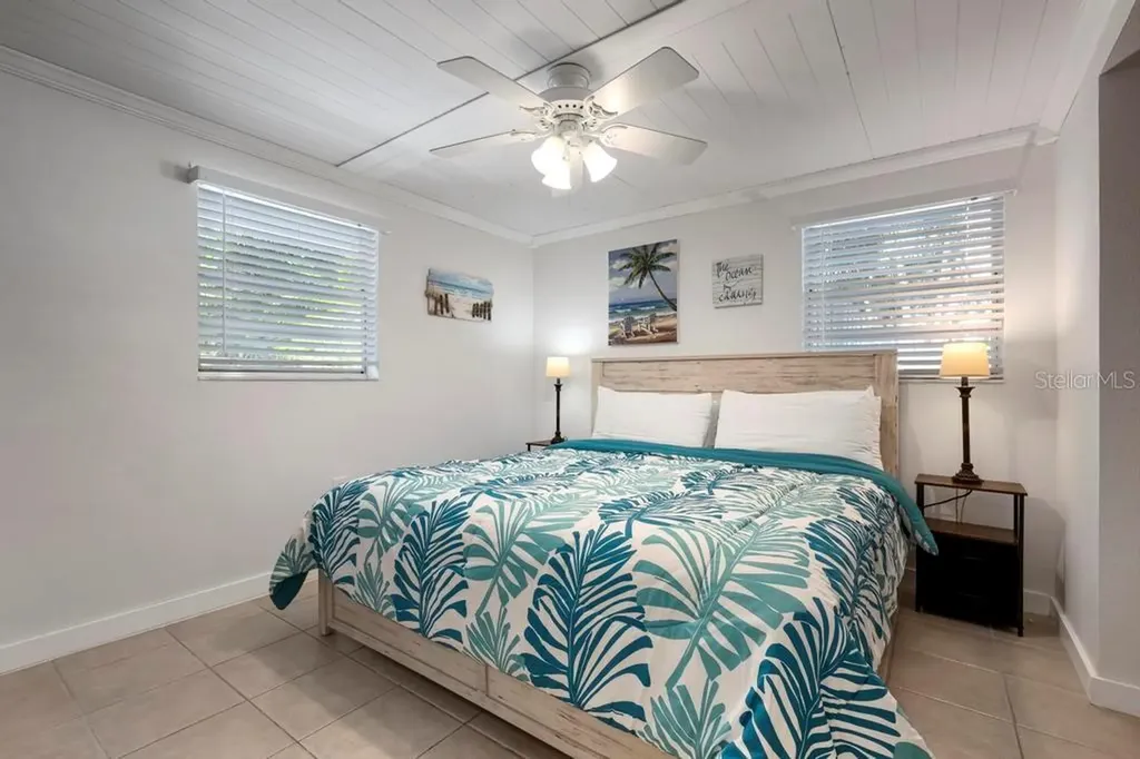 314 61st Street Holmes Beach FL 34217