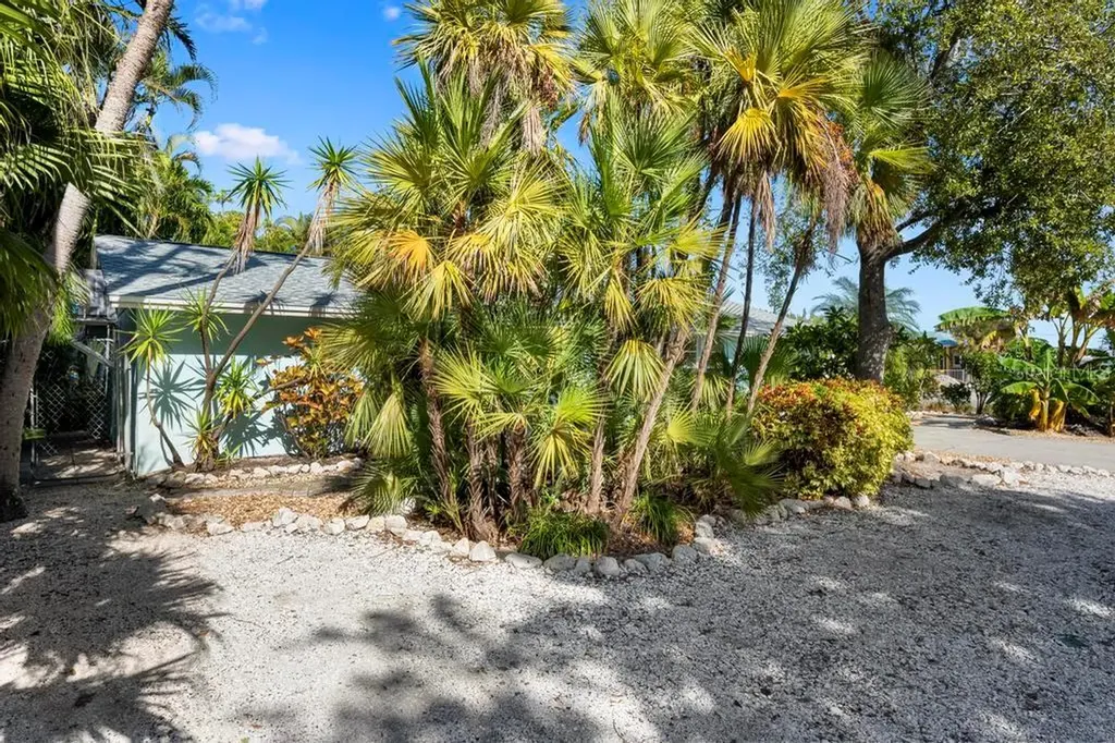 314 61st Street Holmes Beach FL 34217