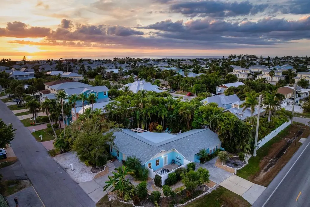 314 61st Street Holmes Beach FL 34217