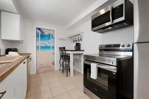 314 61st Street Holmes Beach FL 34217