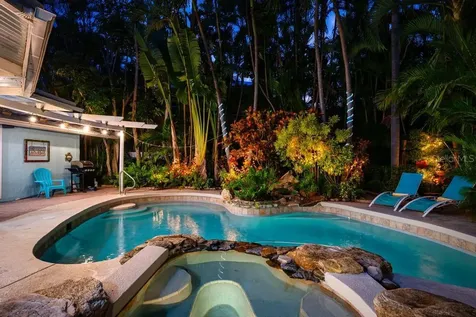 314 61st Street Holmes Beach FL 34217