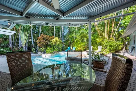 314 61st Street Holmes Beach FL 34217