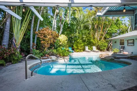 314 61st Street Holmes Beach FL 34217
