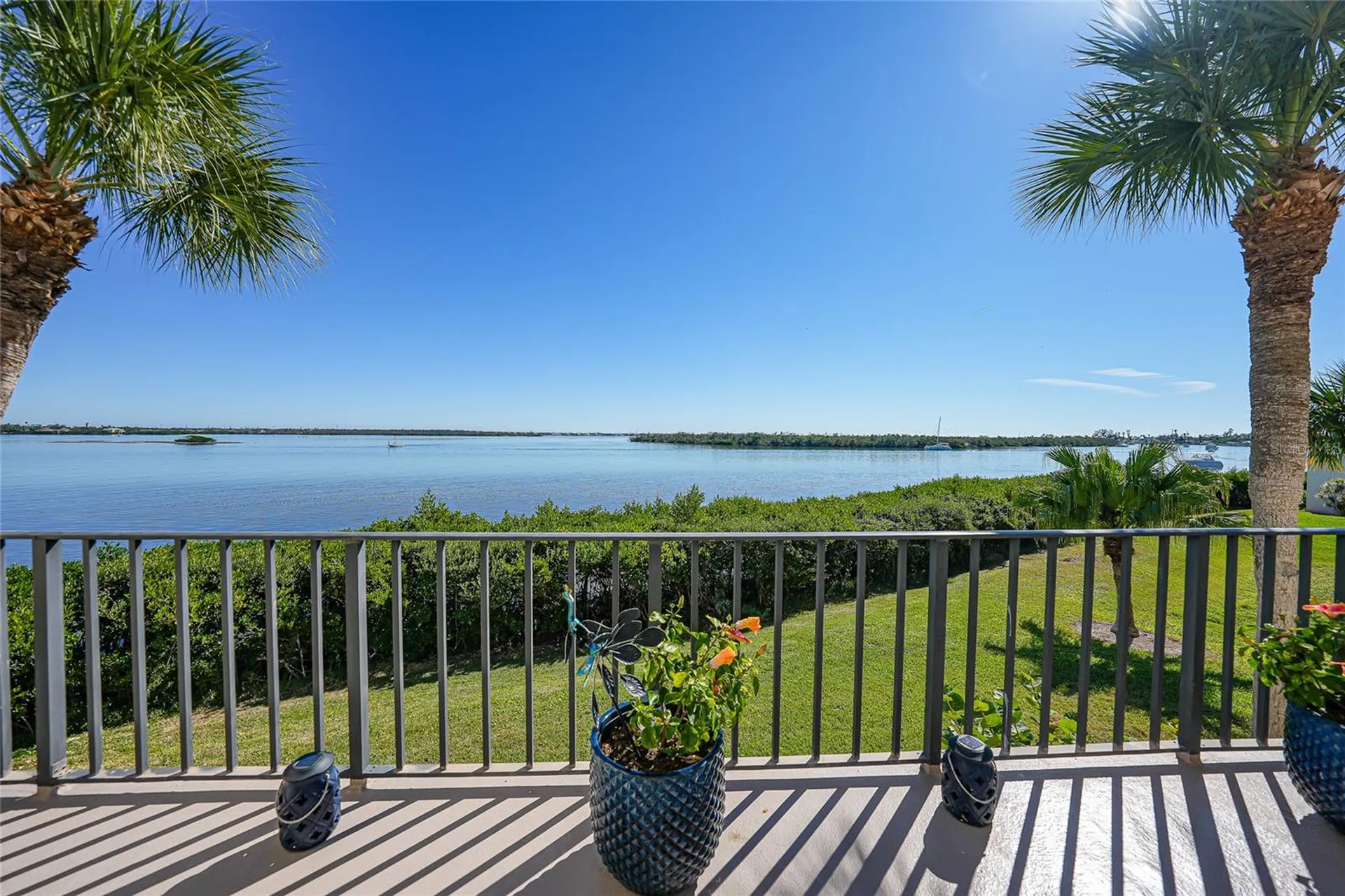 1701 Beach Road Englewood FL 34223