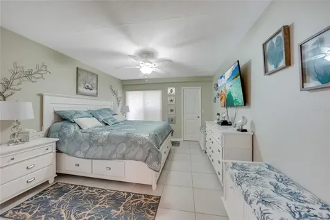 1701 Beach Road Englewood FL 34223