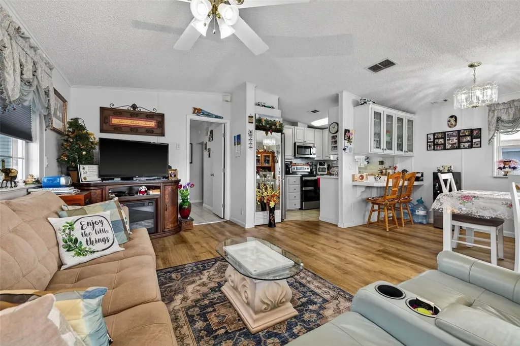 35051 Condominium Boulevard Zephyrhills FL 33541