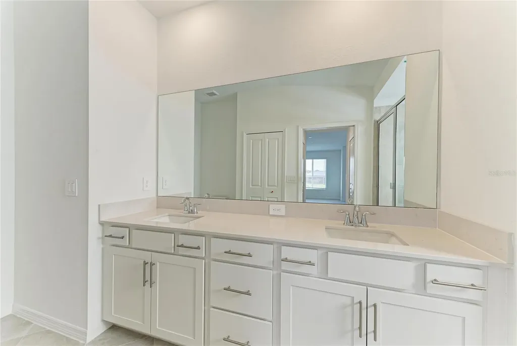 19015 Scallop Loop Lakewood Ranch FL 34211