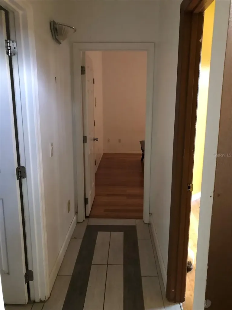 8627 Ashbury Park Orlando FL 32818