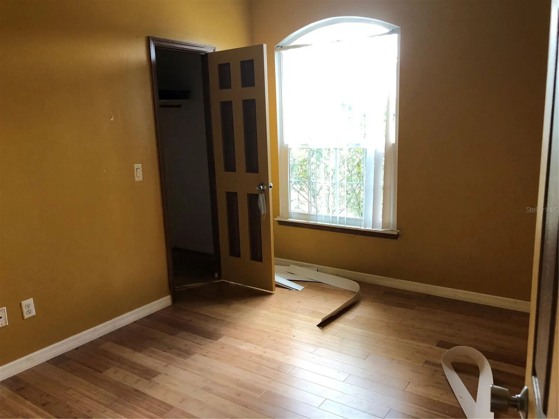 8627 Ashbury Park Orlando FL 32818
