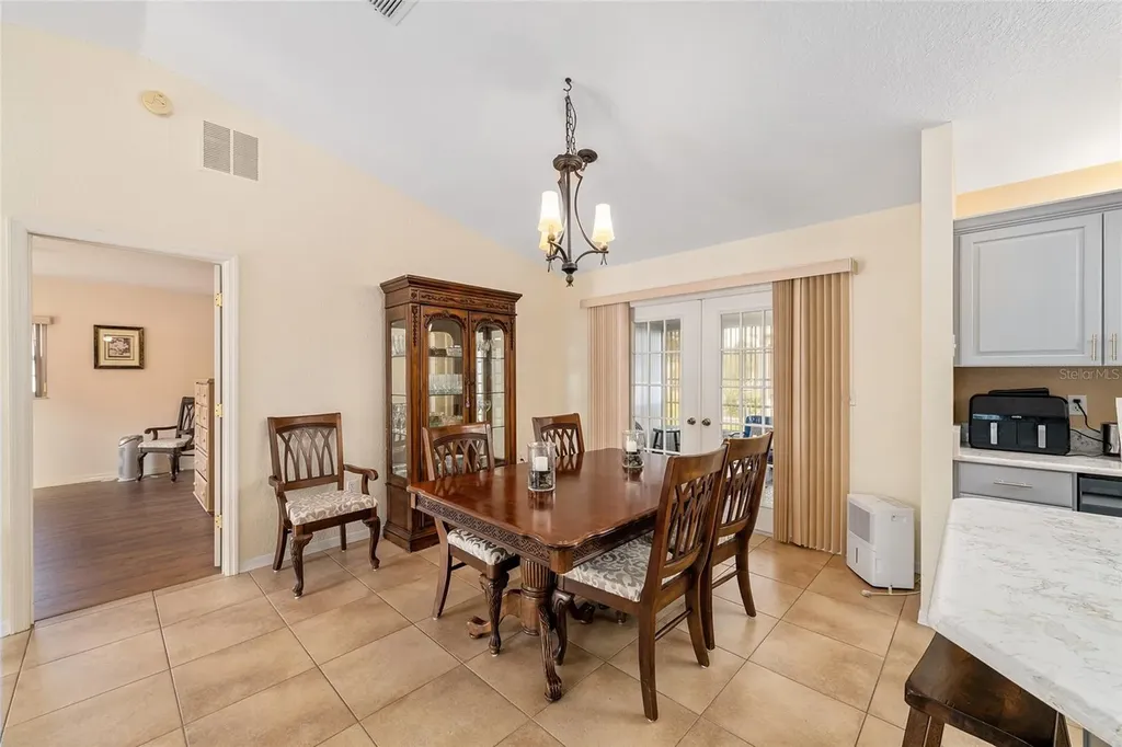 8516 SE 137th Loop Summerfield FL 34491