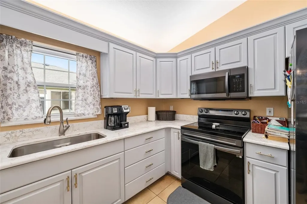 8516 SE 137th Loop Summerfield FL 34491