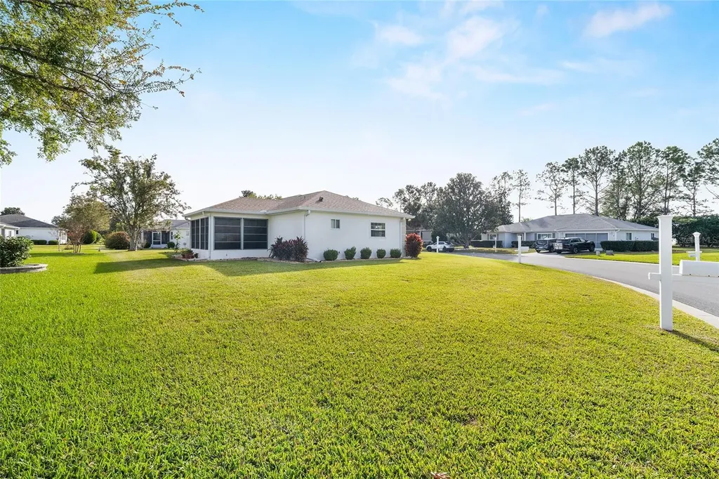 8516 SE 137th Loop Summerfield FL 34491