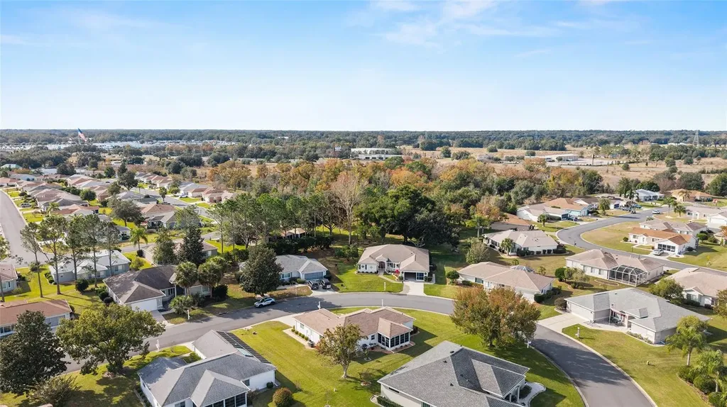 8516 SE 137th Loop Summerfield FL 34491