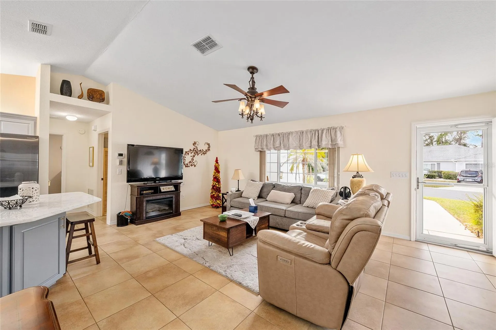8516 SE 137th Loop Summerfield FL 34491
